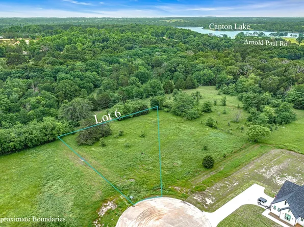 6 Norman Dr, Canton, TX 75103