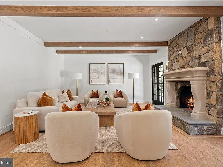 10816 Barn Wood Ln — Photo 10