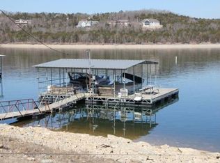 50 Kings Cove Ln, Reeds Spring, MO 65737