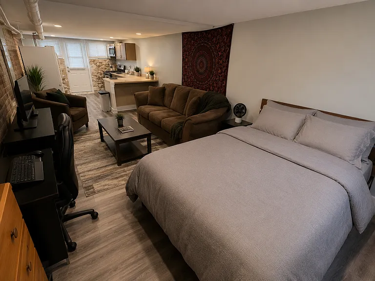 Varsity Management - 328 E. William — Photo 25