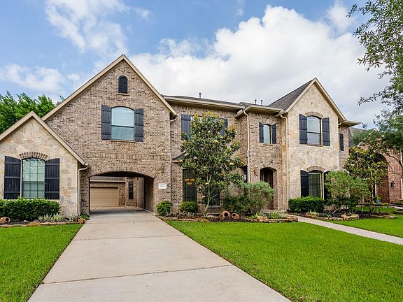 3rd image of 9215 Elk Mountain Ct