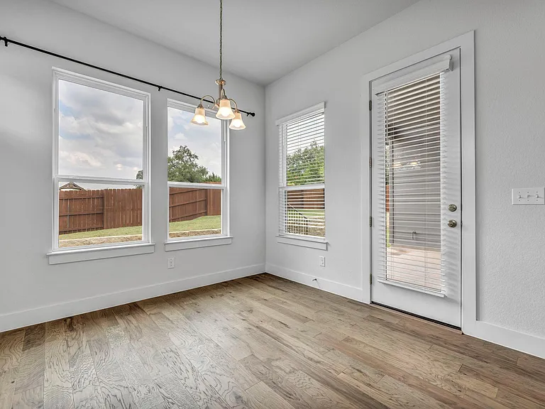 151 Rose Heath Ln — Photo 12