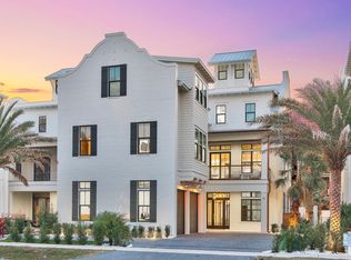 82 Hutchinson St, Destin, FL 32541