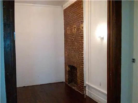 Rented by Living New York | media 42