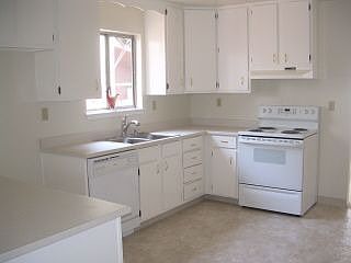 3rd image of 2838 19th St
