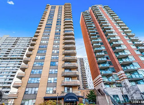 410 Laurier Ave W