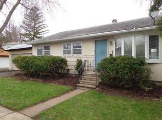 1217 North Ave, Dekalb, IL 60115