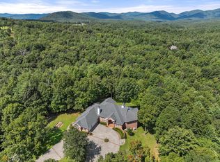 142 Gold Flume Way, Cleveland, GA 30528