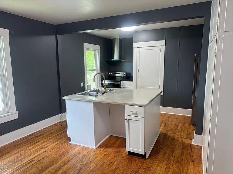 316 N Fillmore St — Photo 3