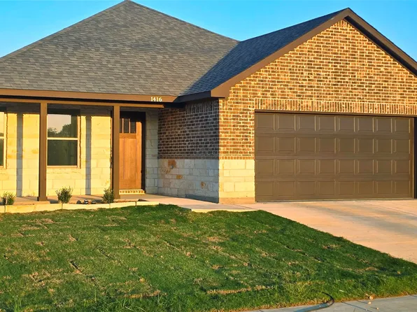 1416 Oak Valley, Denton, TX 76209