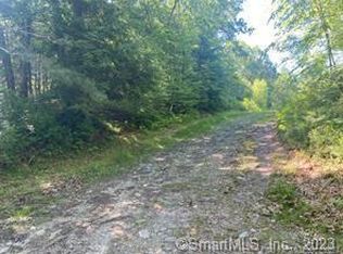 809 Five Mile River Rd, Putnam, CT 06260