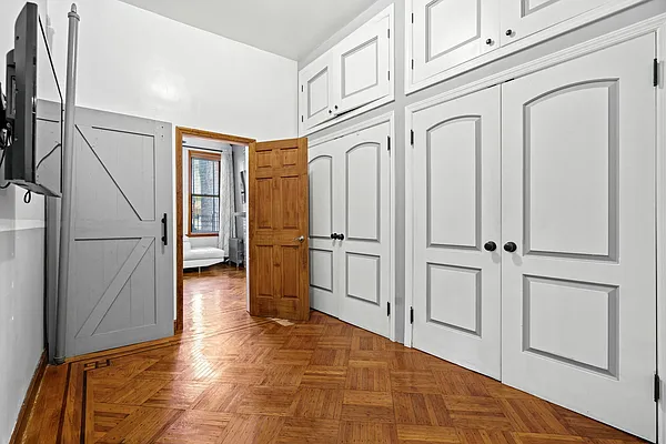 Rented by Urban Pads | media 7