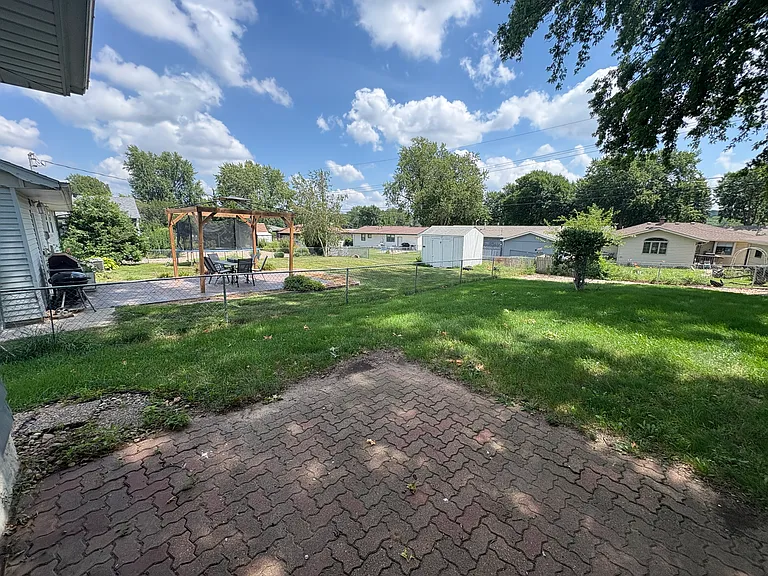 1400 S Riverdale Rd — Photo 20