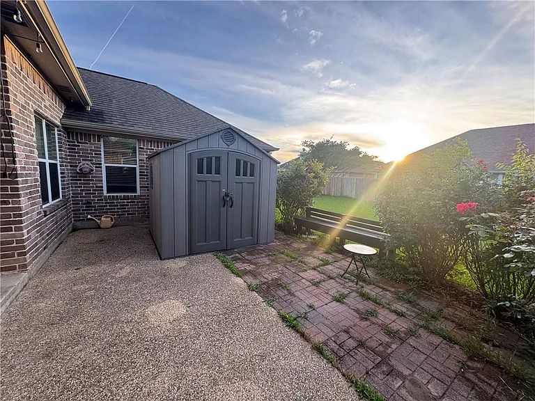2703 Colony Glen Dr — Photo 19