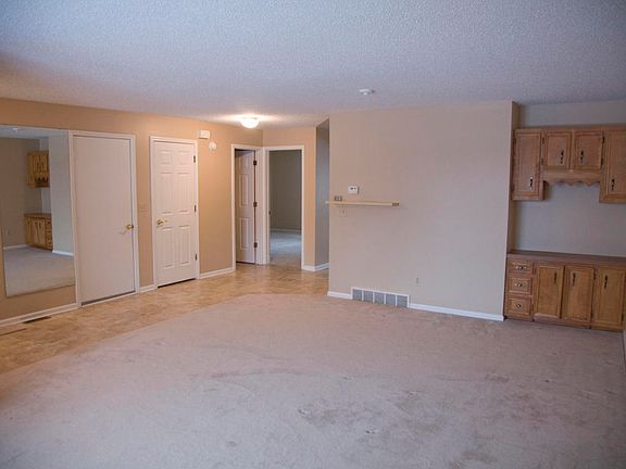 5th image of 559 Maryland Ave NE
