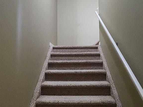 5th image of 45 NW Ironstone Dr #38
