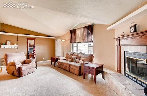 4th image of 5806 John Ross Ct