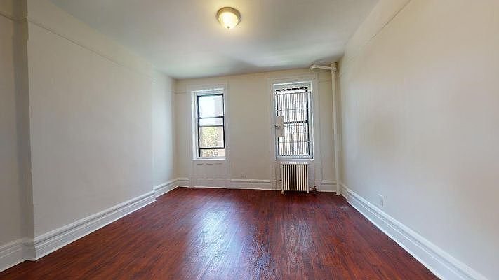 1st image of 642 E 14th St APT 7