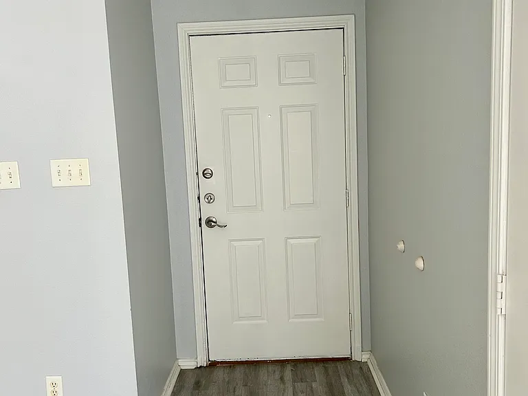 12212 Maverick Bluff St — Photo 3