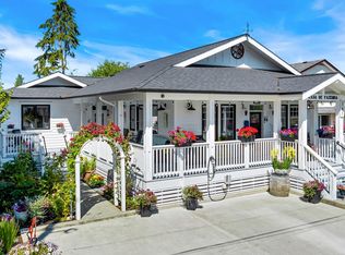 141 Castle Pl, Duncan, BC V9L4Y3