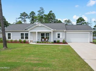 900 Pine Needles Rd, Southport, NC 28461