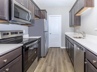 Springhill Ridge Apartments, Omaha, NE 68136