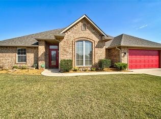 1709 Hunters Rdg, Shawnee, OK 74804