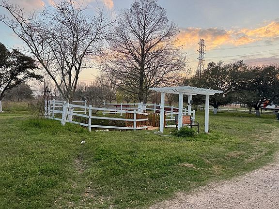 4th image of 5644 Pitts Rd