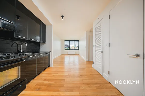 Rented by Nooklyn NYC LLC | media 59
