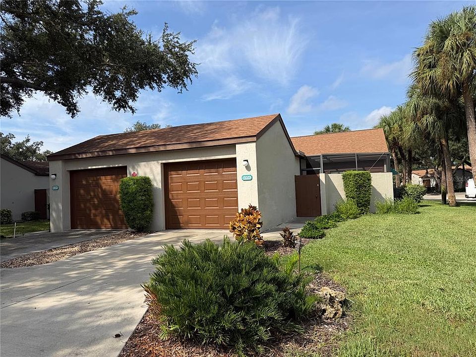 1st image of 2904 OAK LANE