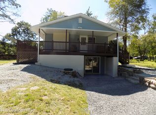 102 Caddo Ter, Albrightsville, PA 18210