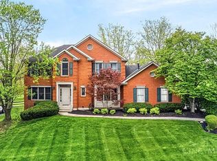9235 Applecrest Ct, Cincinnati, OH 45242