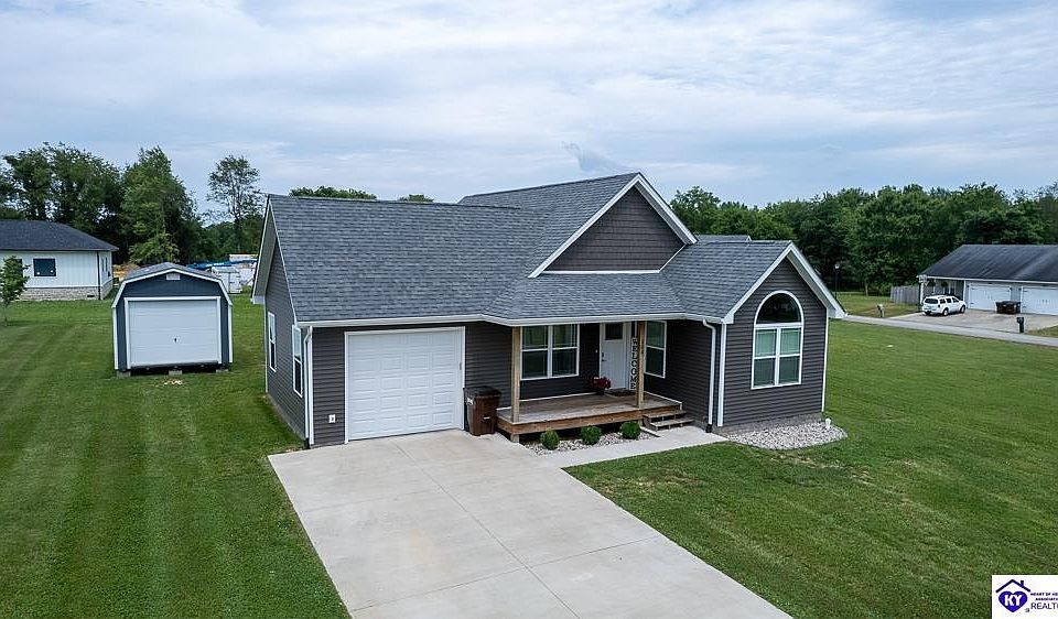 1st image of 104 Livingood Ln
