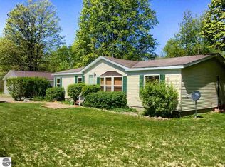 20602 Karlin Rd, Thompsonville, MI 49683