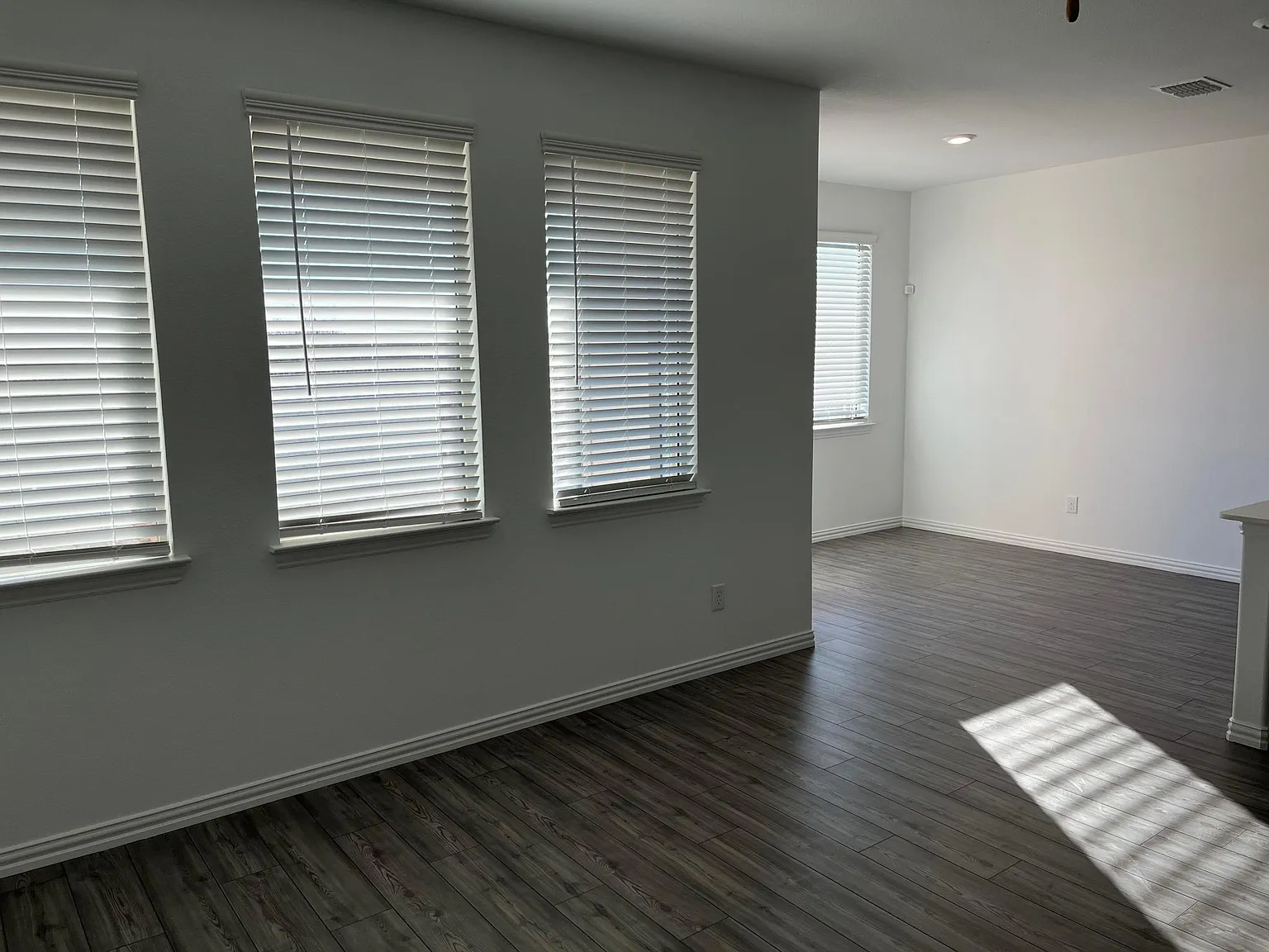 3709 Dayflower Ave — Photo 4