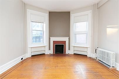 3rd image of 1826 Spruce St #10463600