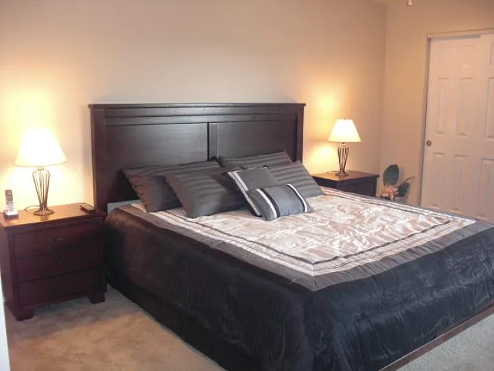 1 bed, 850 sqft, $1,500 — Photo 2