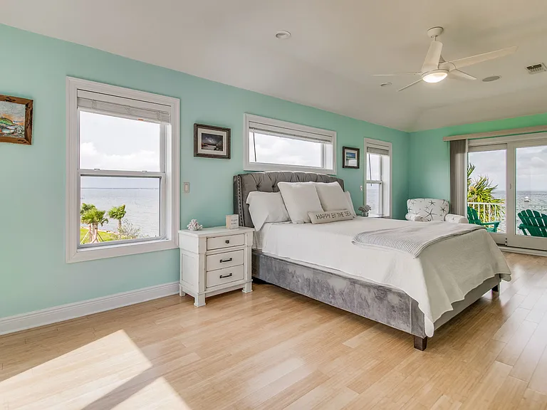 20 Baybridge Dr — Photo 58