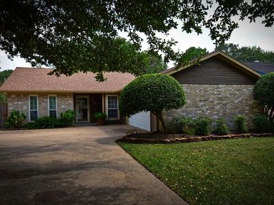 2616 Golden Ave, Bay City, TX, 77414
