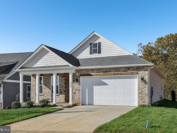 2nd image of 237 Hydrangea Way