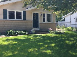 1501 E Roeland Ave, Appleton, WI 54915