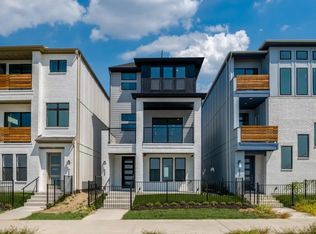 8609 Secretariat Dr, Rowlett, TX 75088