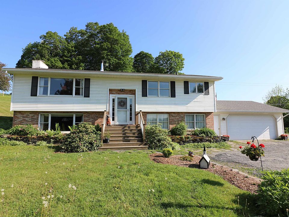1st image of 251 S Hill Rd
