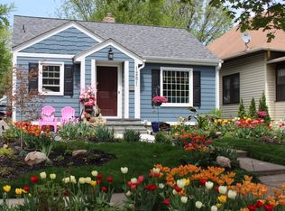 1291 Hague Ave, Saint Paul, MN 55104