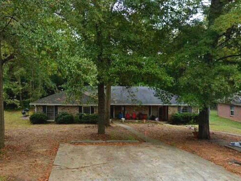 1st image of 229-231 Kimberly Way