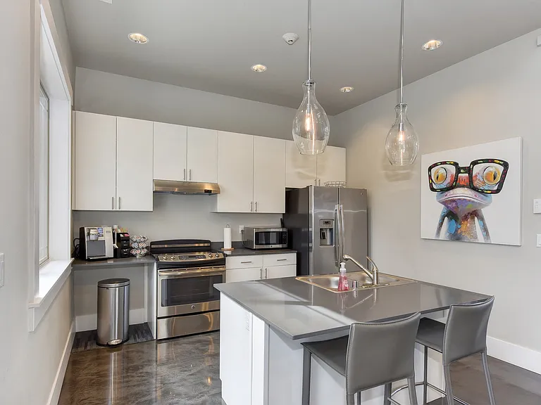 Avaya Trails Apartments — Photo 37