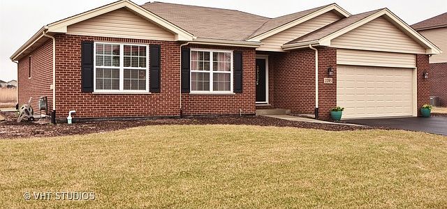 1st image of 2285 Alta Vista Dr