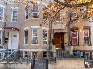 197 Lincoln Ave, Brooklyn, NY 11208