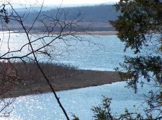 2724 Mc Rd, Yellville, AR 72687