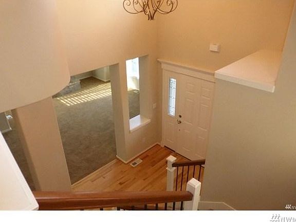 4th image of 3452 NE Marion Ln